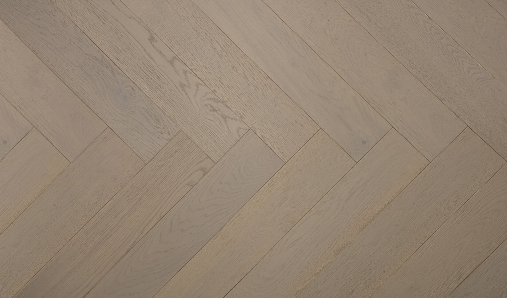 GRANDEUR Engineered Flooring Haringbone 5” ×3/4″×2”